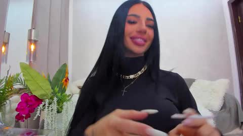 Snapshot of britney_charm chatting on February 27, 2026, 7:41 am britney_charm online show from February 27, 2026, 7:41 am