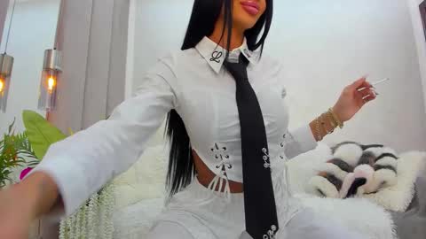 Snapshot of britney_charm chatting on March 4, 2026, 7:36 am britney_charm online show from March 4, 2026, 7:36 am