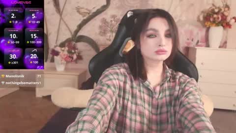 britneybarker online show from November 26, 2025, 9:49 pm