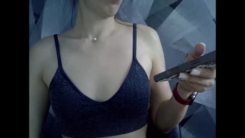 Snapshot of britneyxkittens chatting on November 20, 2025, 8:25 am BritneyxKittens online show from November 20, 2025, 8:25 am