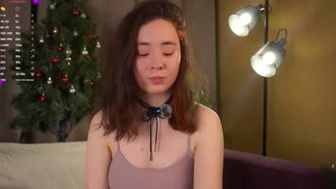 Snapshot of britthe chatting on December 20, 2025, 11:28 am Lina online show from December 20, 2025, 11:28 am