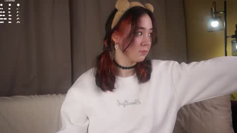 Snapshot of britthe chatting on January 17, 2026, 11:37 am Lina online show from January 17, 2026, 11:37 am