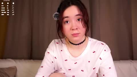 Snapshot of britthe chatting on January 18, 2026, 11:36 am Lina online show from January 18, 2026, 11:36 am