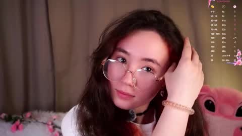 Snapshot of britthe chatting on February 20, 2026, 11:22 am Lina online show from February 20, 2026, 11:22 am