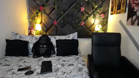 Briyith Gonza online show from November 6, 2025, 10:32 pm