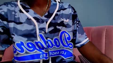 Snapshot of bro_friends chatting on February 3, 2026, 1:15 am Bro friends online show from February 3, 2026, 1:15 am