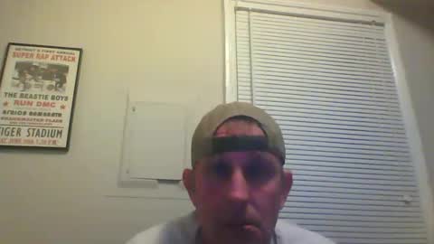 brodyb545755 online show from November 17, 2025, 11:43 pm