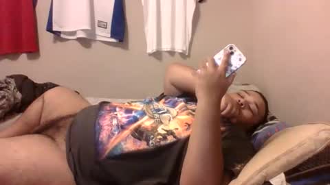 Snapshot of bronxforlife chatting on December 19, 2025, 2:51 am bronxforlife online show from December 19, 2025, 2:51 am