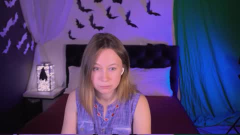 Brooke online show from November 2, 2025, 12:40 pm