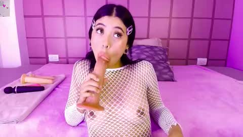 Snapshot of brooke_monroe chatting on September 13, 2025, 5:02 pm Brooke online show from September 13, 2025, 5:02 pm