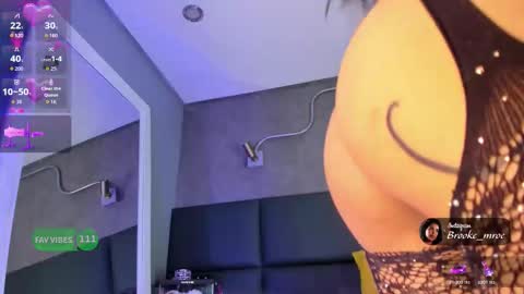 Snapshot of brooke_monroe chatting on December 1, 2025, 4:34 pm Brooke online show from December 1, 2025, 4:34 pm