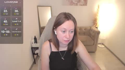 Lady Brooke online show from March 17, 2026, 9:29 pm