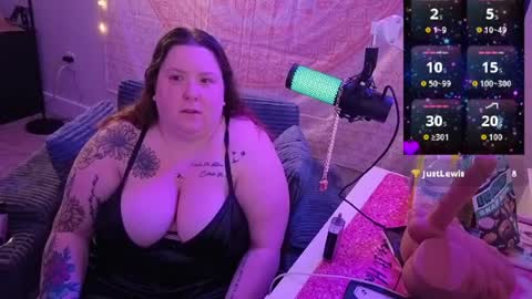 Madam Brooke online show from April 4, 2026, 1:59 am