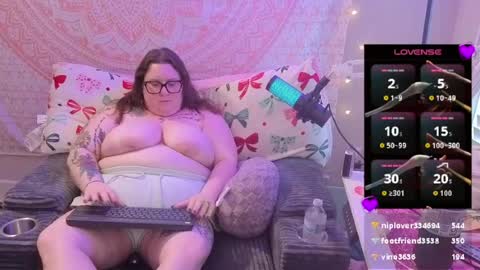 Madam Brooke online show from May 8, 2026, 8:25 pm