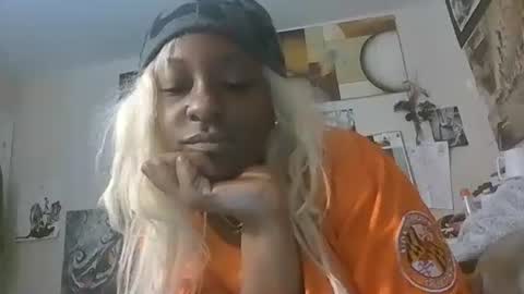 Snapshot of brooklyninfinity chatting on November 24, 2025, 1:05 am brooklyninfinity online show from November 24, 2025, 1:05 am