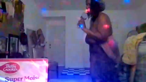 Snapshot of brooklyninfinity chatting on March 16, 2026, 4:22 pm brooklyninfinity online show from March 16, 2026, 4:22 pm