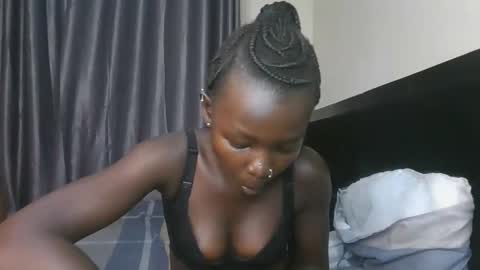 brown_sugar4 online show from November 7, 2025, 9:04 pm