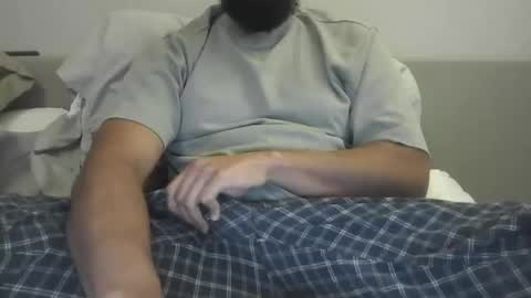 Snapshot of brownbd32 chatting on April 17, 2026, 10:57 pm brownbd32 online show from April 17, 2026, 10:57 pm