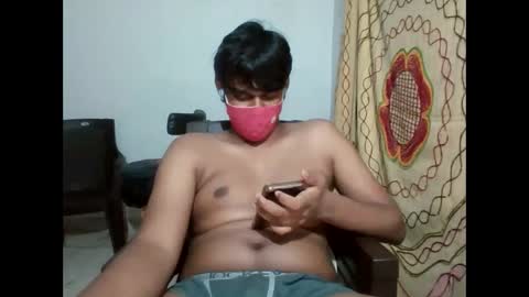 brownguy2505 online show from January 18, 2025, 10:17 pm