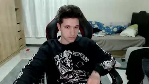 Snapshot of brownhaiir chatting on December 1, 2024, 9:48 pm brownhaiir online show from December 1, 2024, 9:48 pm