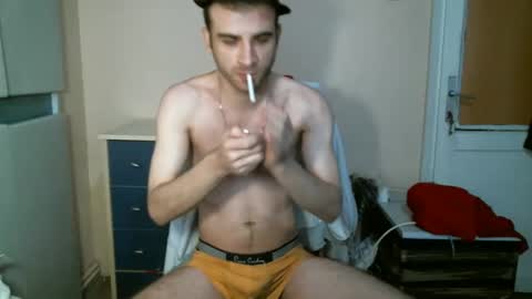 Snapshot of brownhaiir chatting on December 15, 2024, 9:03 am brownhaiir online show from December 15, 2024, 9:03 am