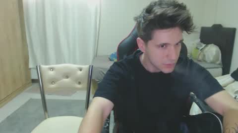 Snapshot of brownhaiir chatting on January 26, 2025, 11:39 am brownhaiir online show from January 26, 2025, 11:39 am