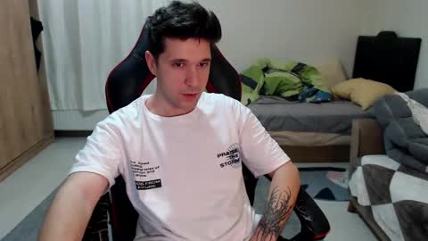 Snapshot of brownhaiir chatting on March 5, 2025, 11:38 am brownhaiir online show from March 5, 2025, 11:38 am