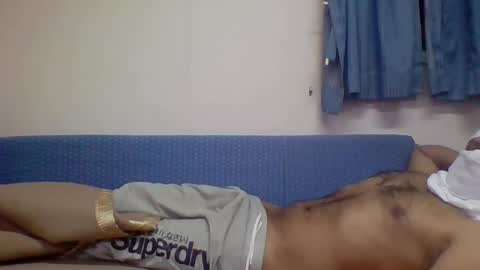 brownmanin40s online show from December 22, 2025, 1:24 am