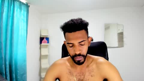 bruce_1111 online show from October 11, 2025, 7:12 pm