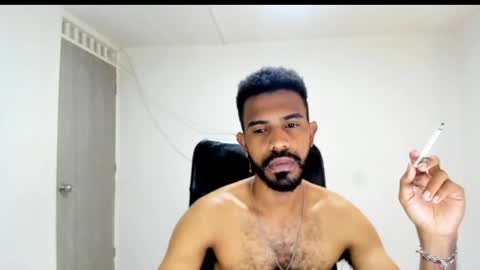 bruce_1111 online show from April 17, 2026, 5:27 pm