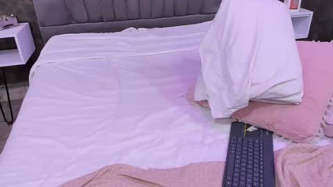 Bruce Hans online show from February 21, 2025, 2:38 pm