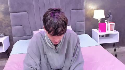 Bruce Hans online show from February 24, 2025, 11:43 am