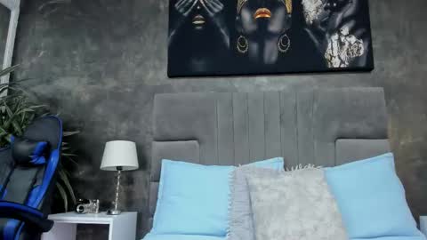 Bruce Hans online show from October 24, 2025, 11:39 am