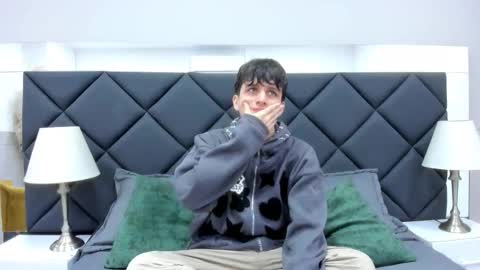 Bruce Hans online show from November 13, 2025, 12:04 pm