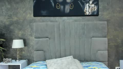 Bruce Hans online show from April 12, 2026, 11:26 am