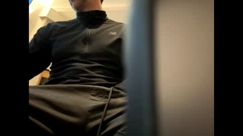 Snapshot of brucelogan80 chatting on January 16, 2026, 1:31 am brucelogan80 online show from January 16, 2026, 1:31 am