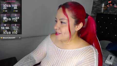 Snapshot of bruja_scarlata chatting on February 12, 2025, 2:10 pm Bruja SCarlata online show from February 12, 2025, 2:10 pm