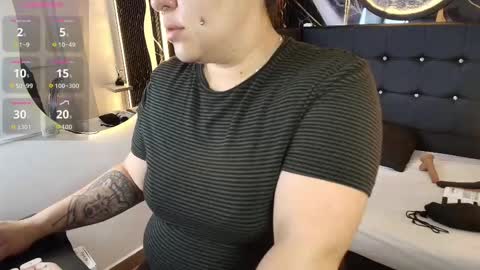 Snapshot of bruja_scarlata chatting on September 15, 2025, 11:21 am Bruja SCarlata online show from September 15, 2025, 11:21 am