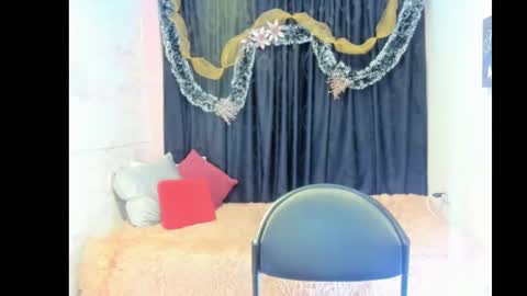 Snapshot of brunette_sasha chatting on December 10, 2024, 5:55 pm Sasha Brunette online show from December 10, 2024, 5:55 pm