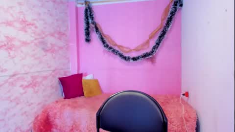 Snapshot of brunette_sasha chatting on December 26, 2024, 12:59 pm Sasha Brunette online show from December 26, 2024, 12:59 pm