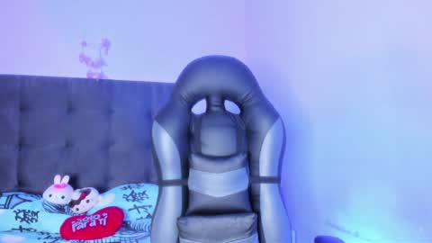 Lady  online show from January 23, 2025, 10:01 pm