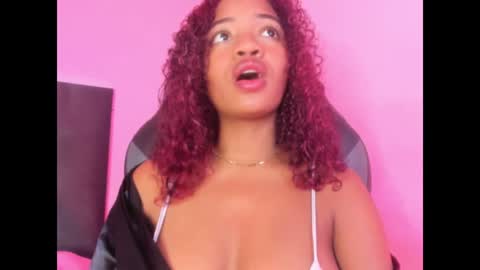 Lady  online show from January 25, 2025, 3:41 pm