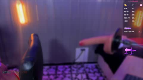 ZOE online show from July 3, 2026, 1:06 pm