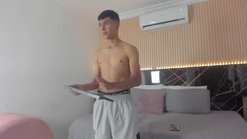 Snapshot of bruno_fox_ chatting on July 8, 2026, 8:13 pm Bruno online show from July 8, 2026, 8:13 pm