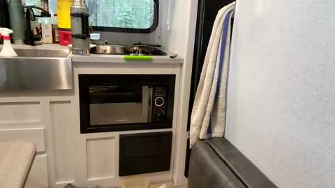 Snapshot of brushsquach chatting on February 8, 2025, 9:46 pm Steve... aka SkinnieDippin aka TimberTramp online show from February 8, 2025, 9:46 pm