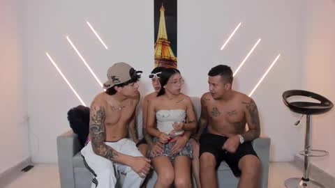 brutal_sex_nympho12 online show from November 8, 2025, 1:22 pm