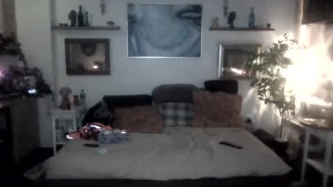 BRADDY online show from April 8, 2026, 2:00 am