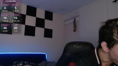 bryamado online show from October 14, 2025, 2:12 am