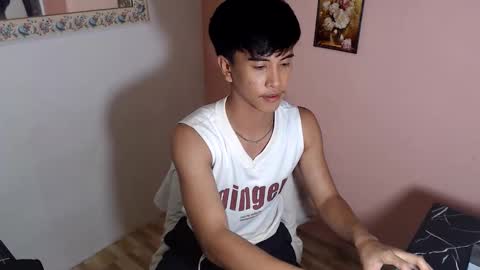 Snapshot of bryan_________ chatting on March 19, 2026, 2:54 pm BRYAN JEMY online show from March 19, 2026, 2:54 pm