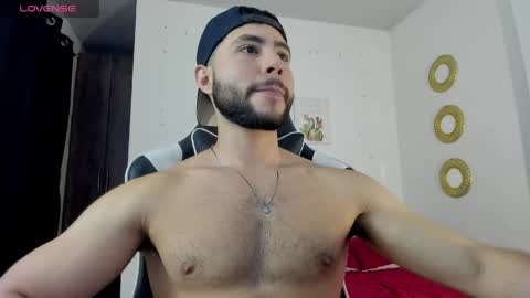 bryan_oficials online show from May 5, 2026, 12:07 am